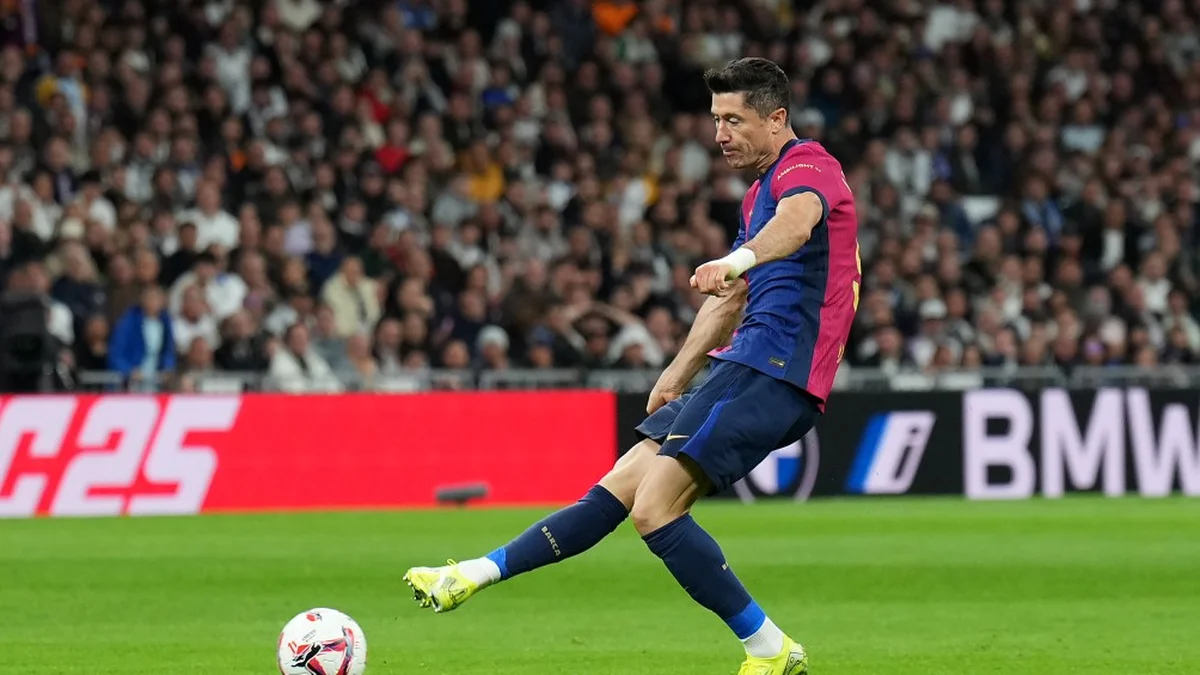 Barcelona perfect start nine wins